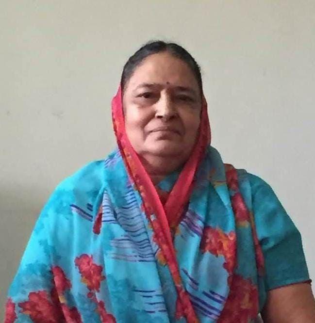 *शोक संदेश*  अत्यंत दुःख के साथ सूचित कर रहे हैं कि *श्रीमती शरबती देवी बंसल*, धर्मपत्नी श्री त्रिलोक चंद बंसल, निवासी 74, ऐश्वर्या किंगडम, अनुप बंसल, भूपेंद्र बंसल की माता का स्वर्गवास आज 10.02.2025 को हो गया है । अंतिम यात्रा कल 11.02.2025  को सुबह *10:30* बजे निवास स्थल ,74 , ऐश्वर्या किंगडम, कचना से मारवाड़ी श्मशान घाट जाएगी ।  शोकाकुल: त्रिलोक चंद (पति), ओमप्रकाश, बीरबल, सत्यनारायण (देवर), अनुप, भूपेंद्र (पुत्र), अंकित, रूबल (पौत्र) एवं समस्